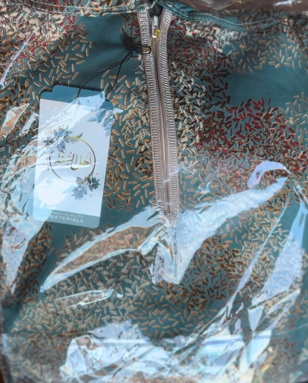 Isdal - Prayer Dress