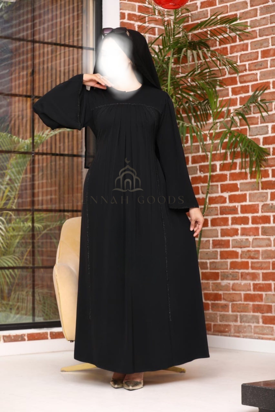 modest black abaya