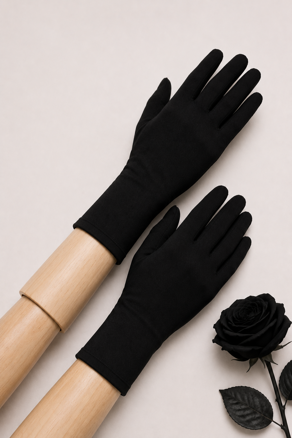 Women's black modest gloves – view 2