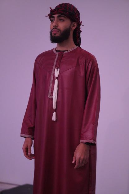 Luxury Emirati Thobe for Men – Shiny Finish | 5 Colors