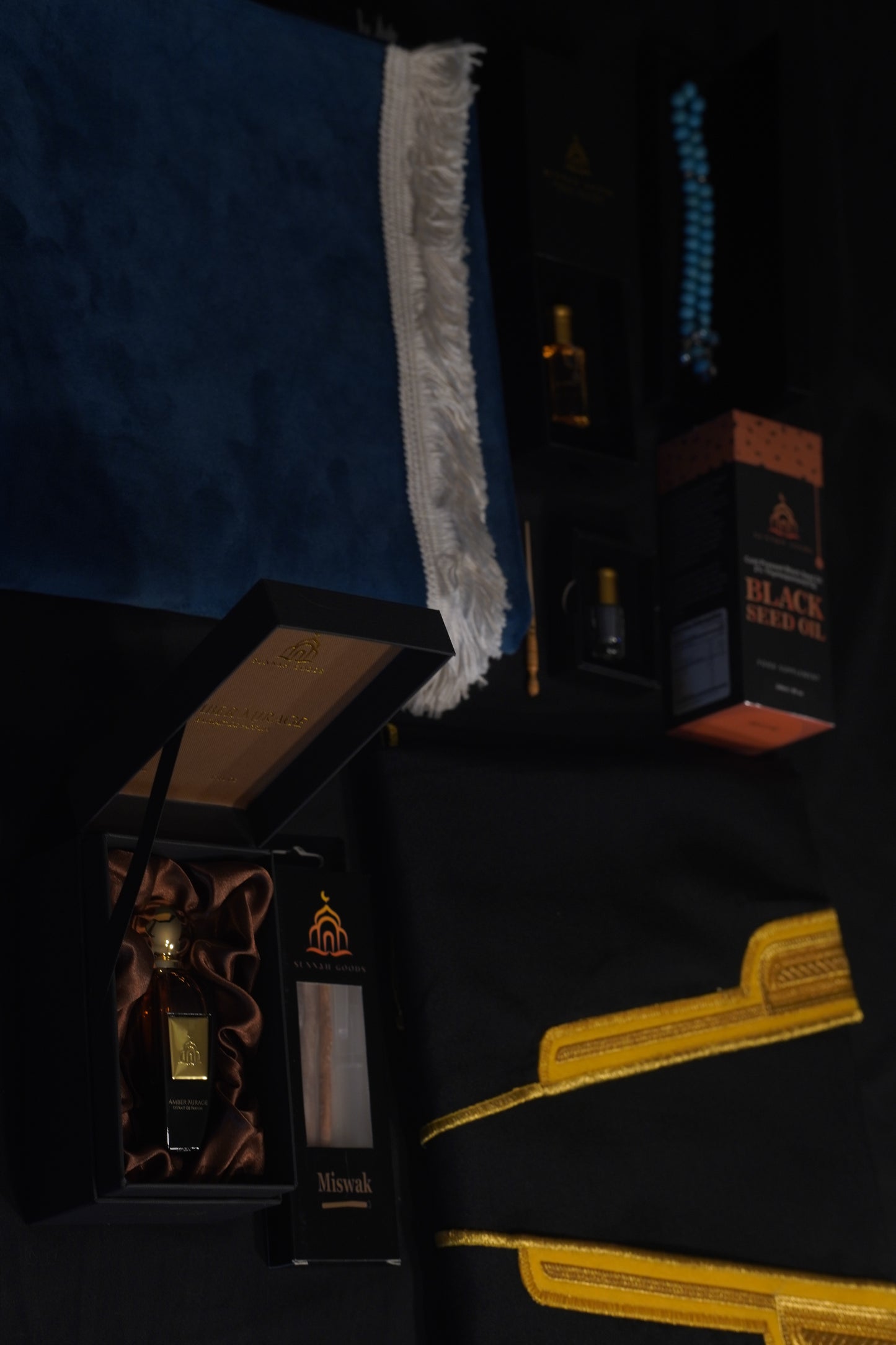 Premium Sunnah Gift Box | Luxury Islamic Gift Set for Men & Women