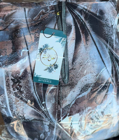 Isdal - Prayer Dress