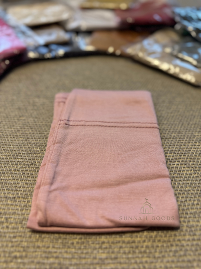blush underscarf